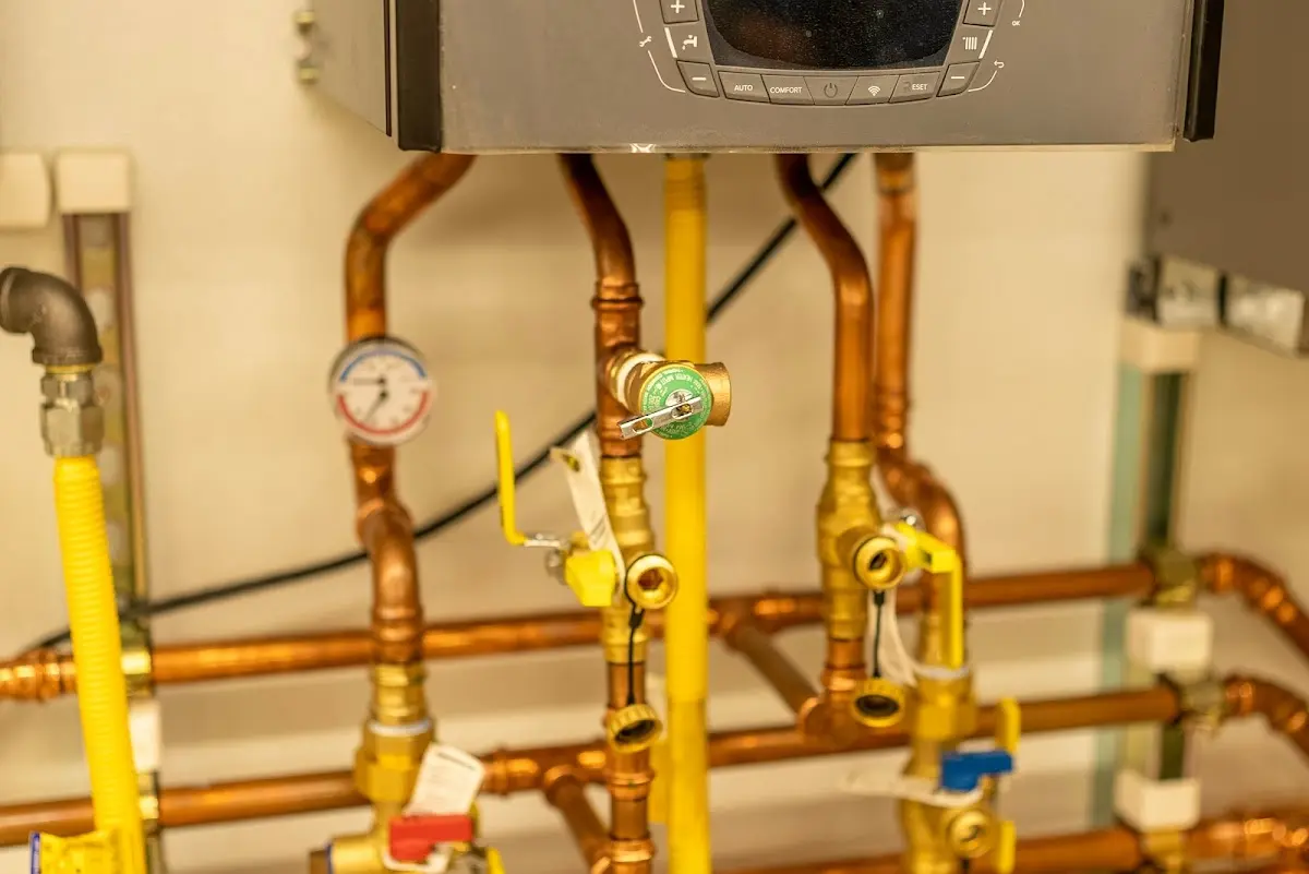 Licensed technician providing Sewer Cleanout for a homeowner in Farragut